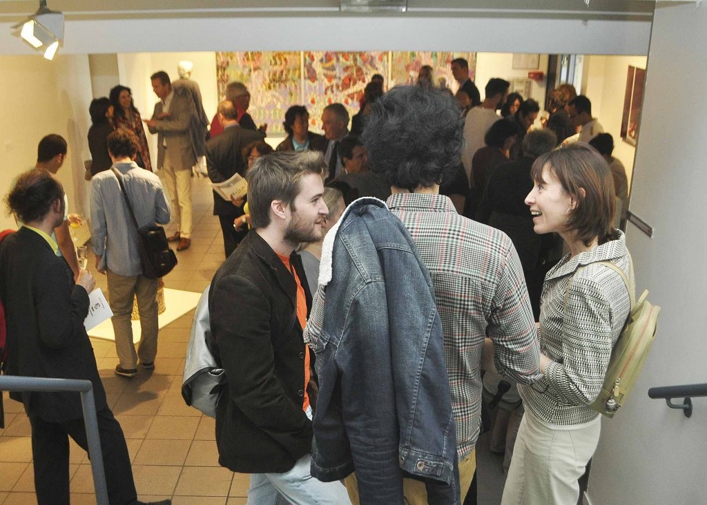 Vernissage, à droite Corinne Loisel, Cité des Arts