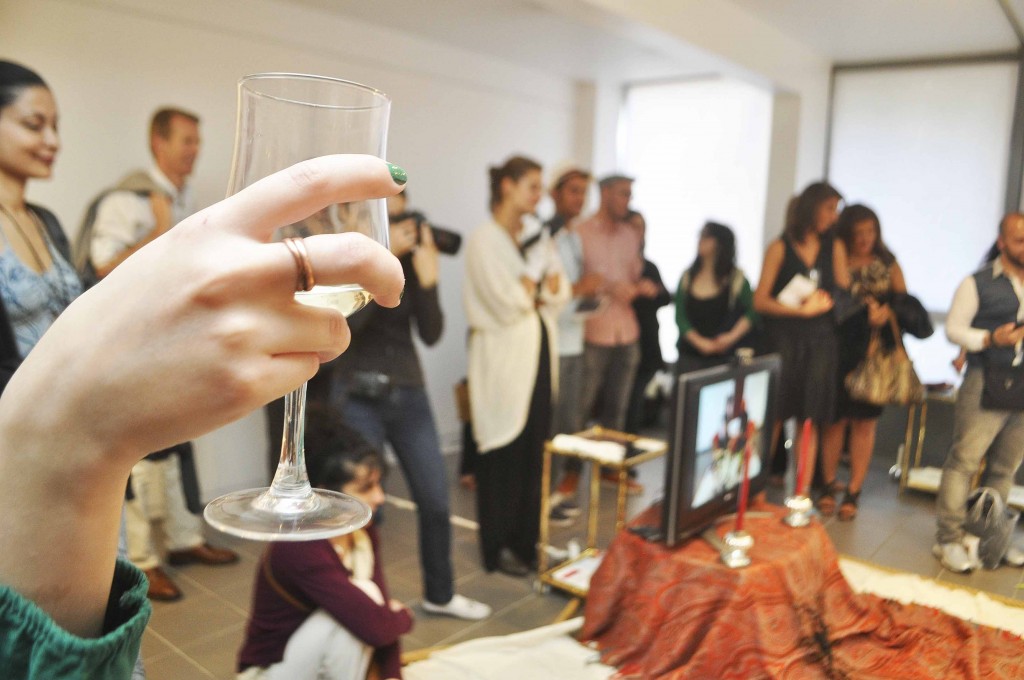 Performance & champagne